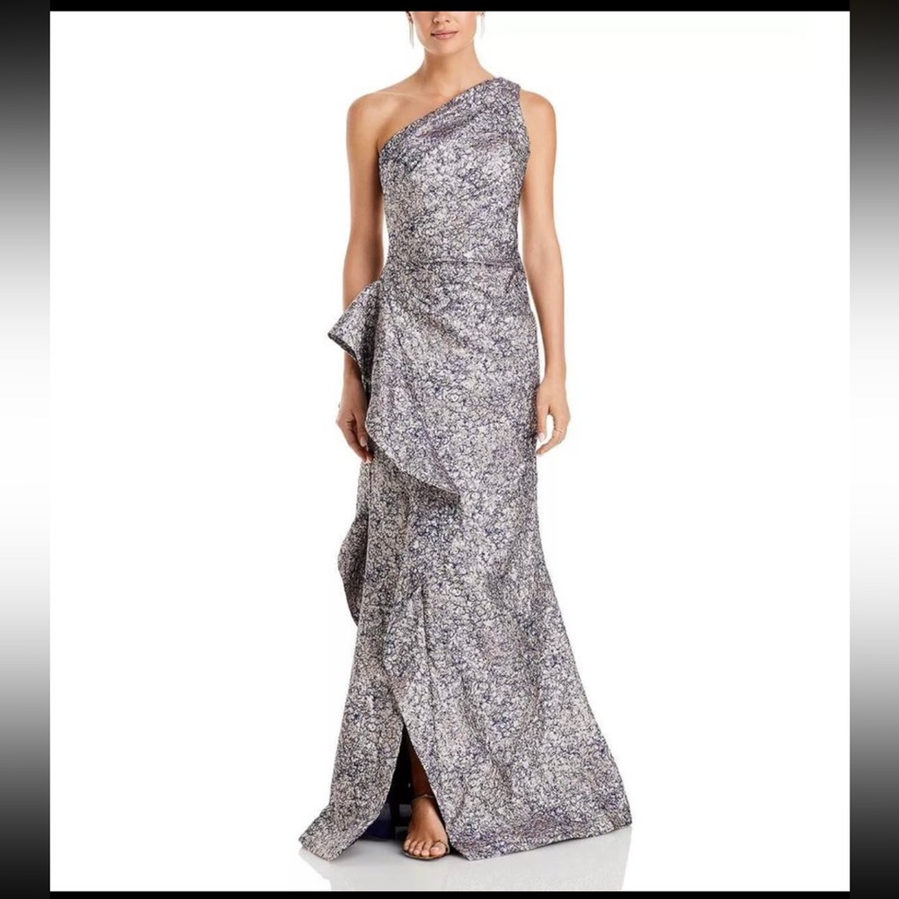 Teri Jon by Rickie Freeman - Metallic Jacquard One
Shoulder Gown - Size 12